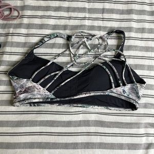 Free to be bra